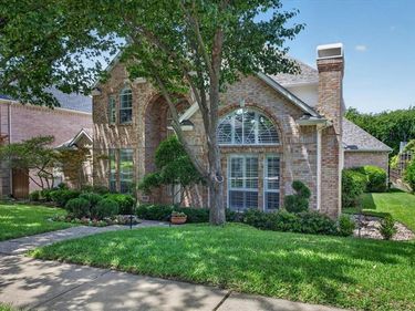 18719 Thorntree Lane, Dallas, TX 75252