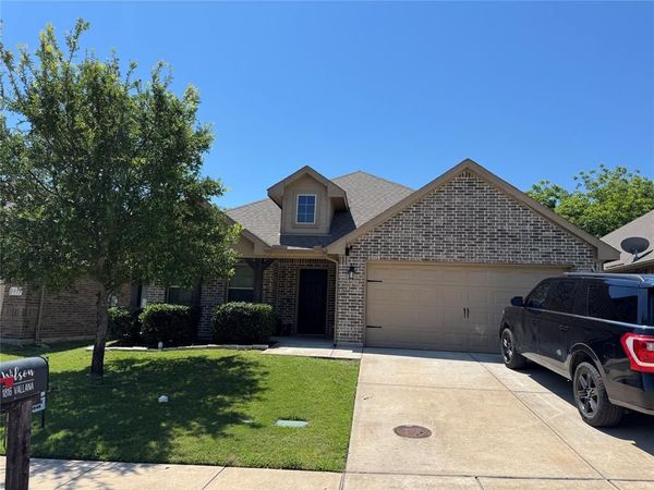 1816 Vallana Drive , Gainesville, TX 76240