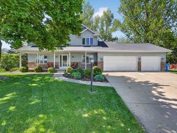 404 Doral Court, Waunakee, WI 53597
