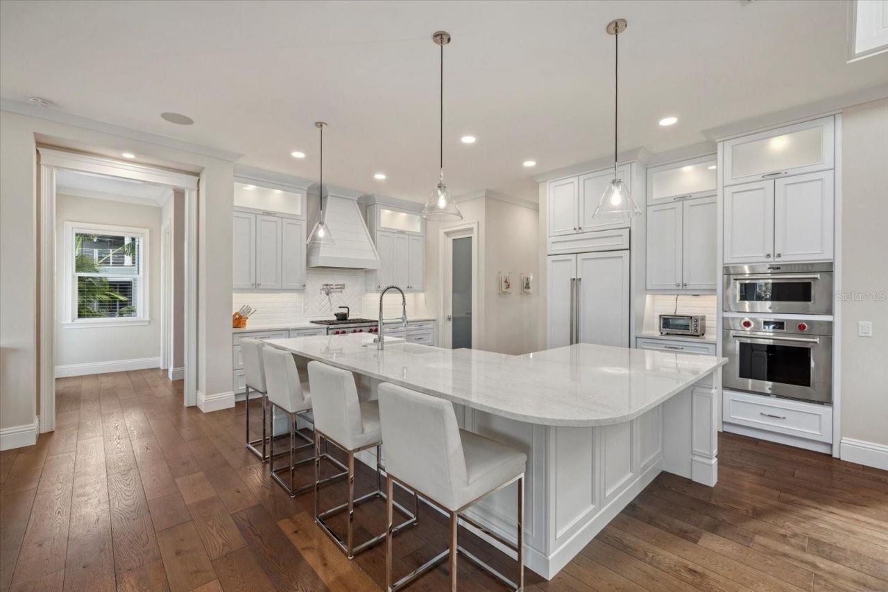 1525 Mallard Lane, Sarasota, FL 34239 Photo