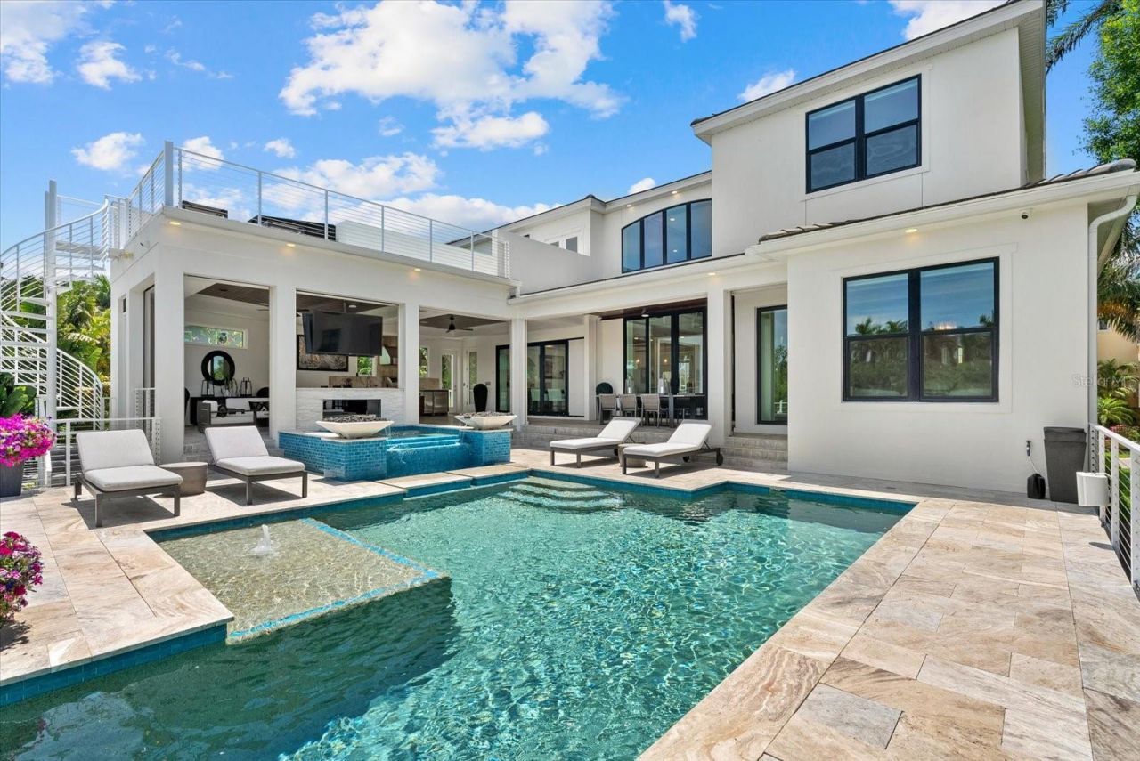 1525 Mallard Lane, Sarasota, FL 34239 Photo