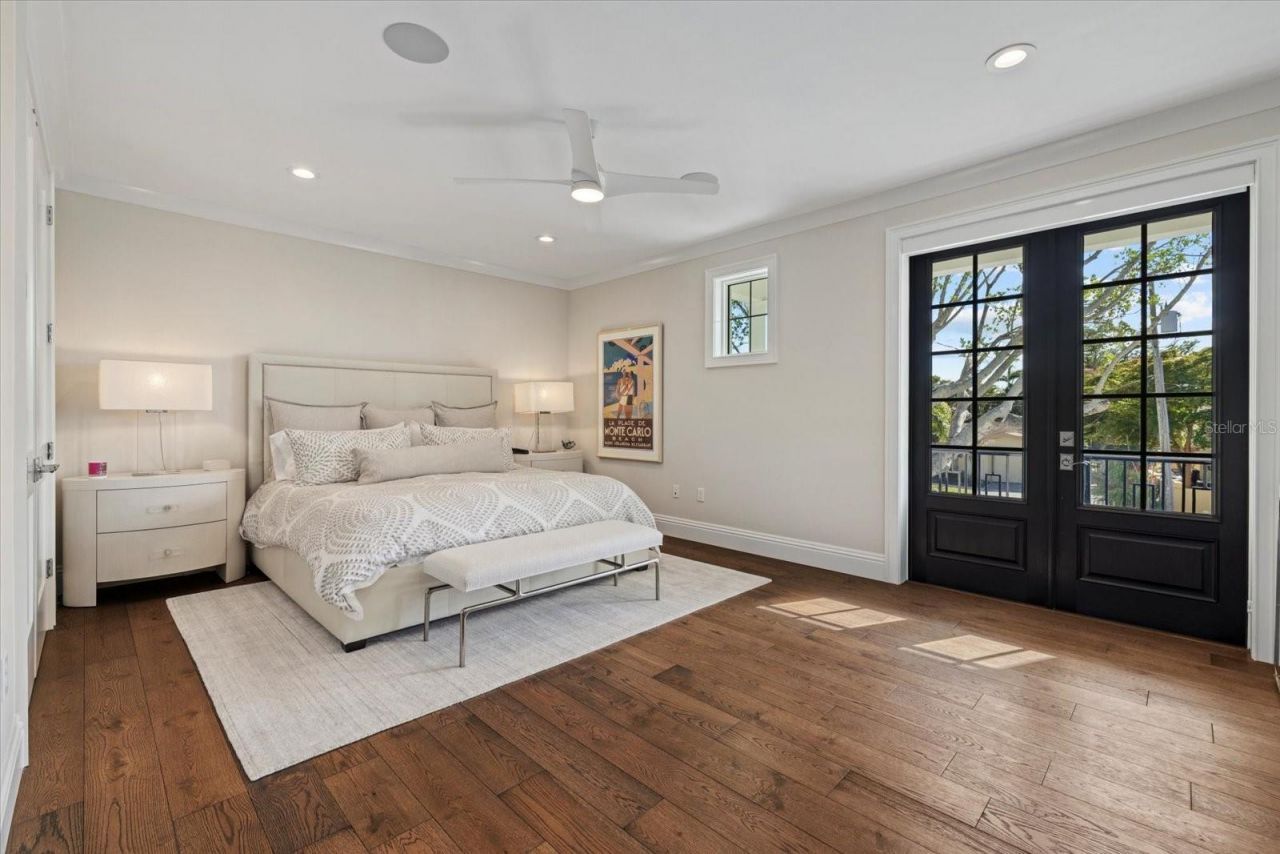 1525 Mallard Lane, Sarasota, FL 34239 Photo