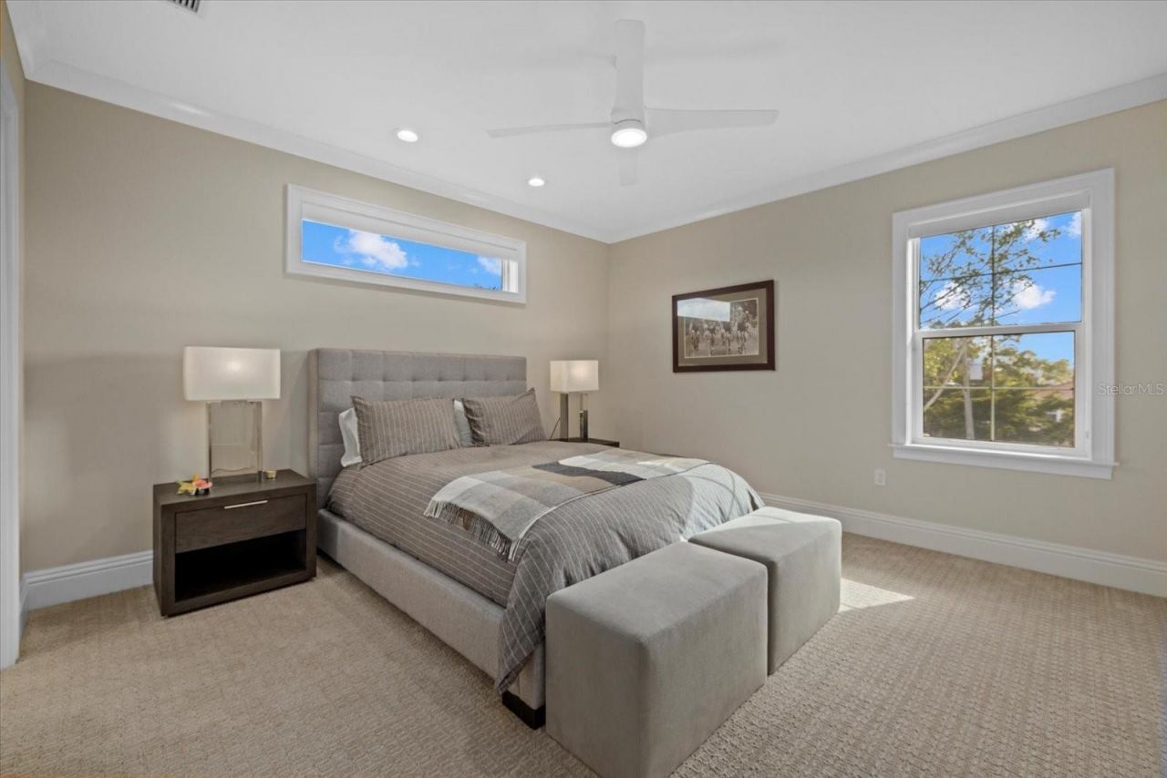 1525 Mallard Lane, Sarasota, FL 34239 Photo
