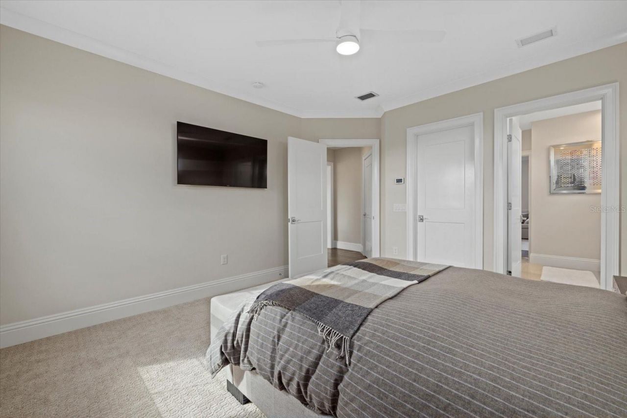 1525 Mallard Lane, Sarasota, FL 34239 Photo