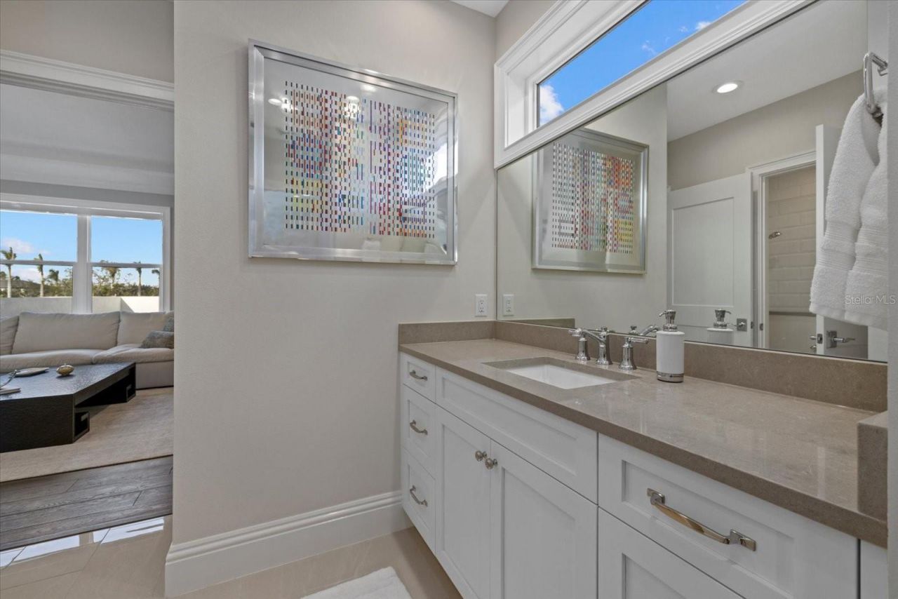 1525 Mallard Lane, Sarasota, FL 34239 Photo