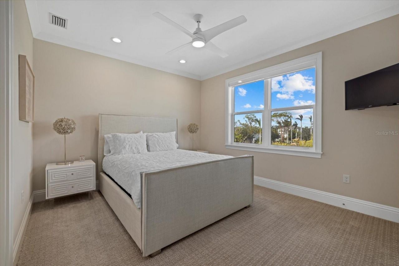 1525 Mallard Lane, Sarasota, FL 34239 Photo