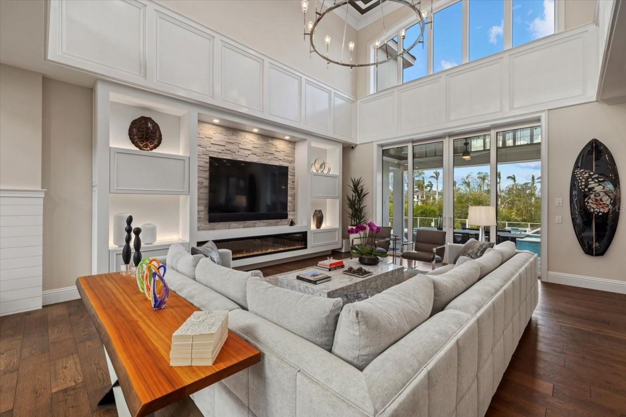 1525 Mallard Lane, Sarasota, FL 34239 Photo