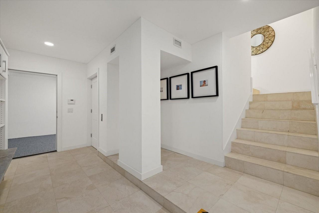 1525 Mallard Lane, Sarasota, FL 34239 Photo