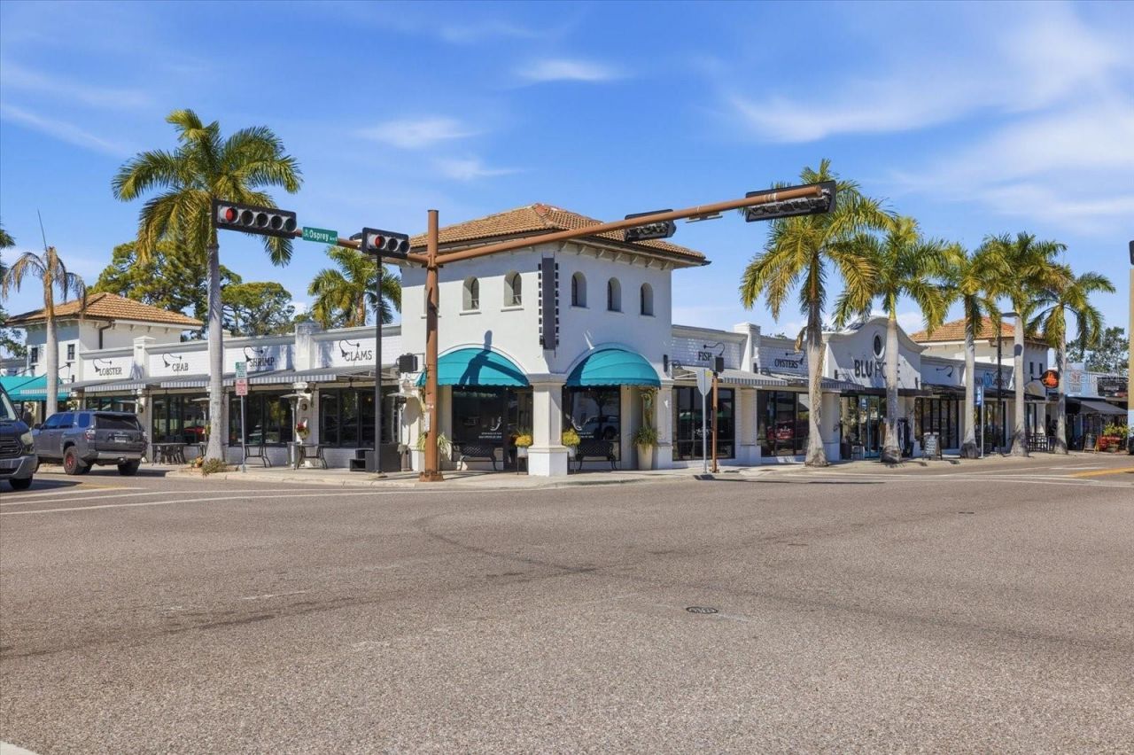 1525 Mallard Lane, Sarasota, FL 34239 Photo