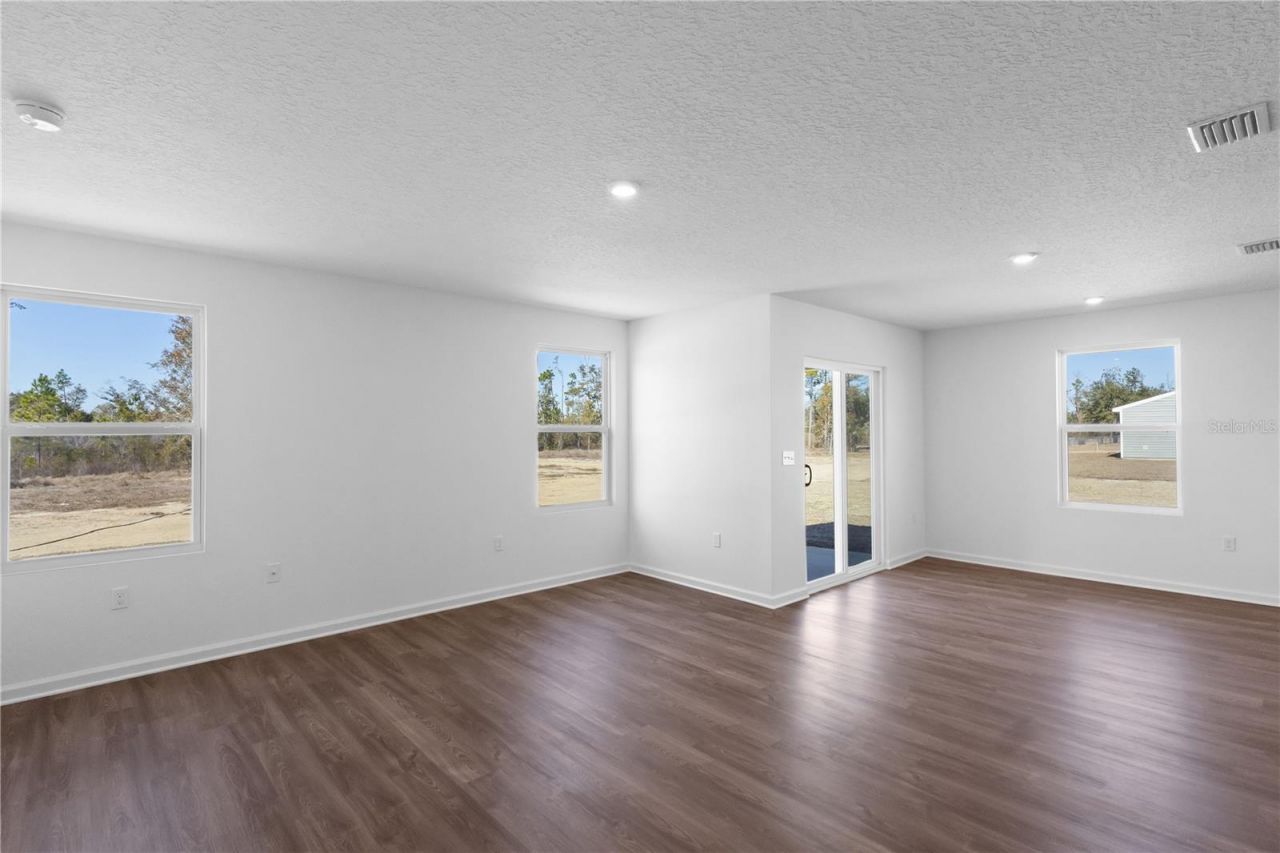 14288 NW 162nd Place , Alachua, FL 32615 Photo