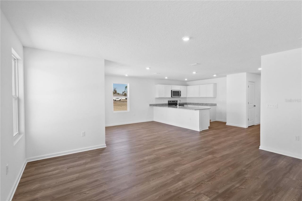 14288 NW 162nd Place , Alachua, FL 32615 Photo