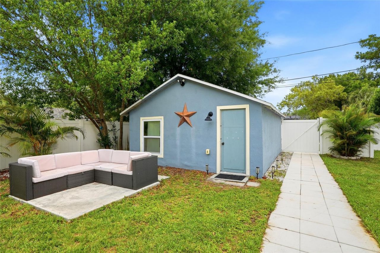 4627 1st Avenue N, Saint Petersburg, FL 33713 Photo