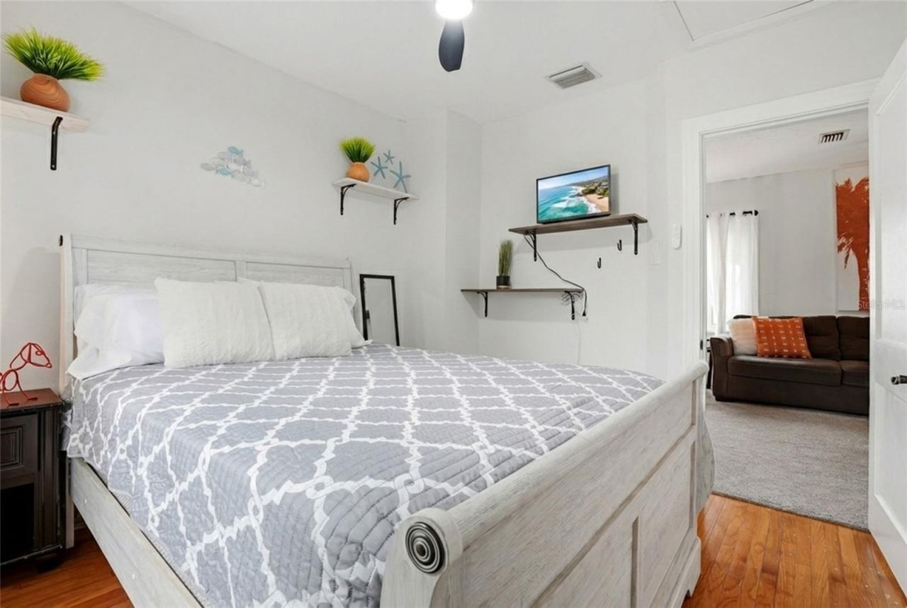 4627 1st Avenue N, Saint Petersburg, FL 33713 Photo