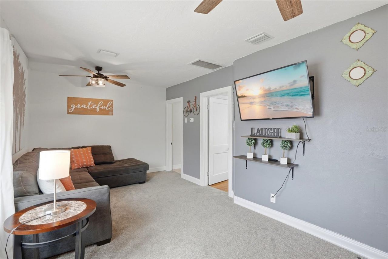 4627 1st Avenue N, Saint Petersburg, FL 33713 Photo