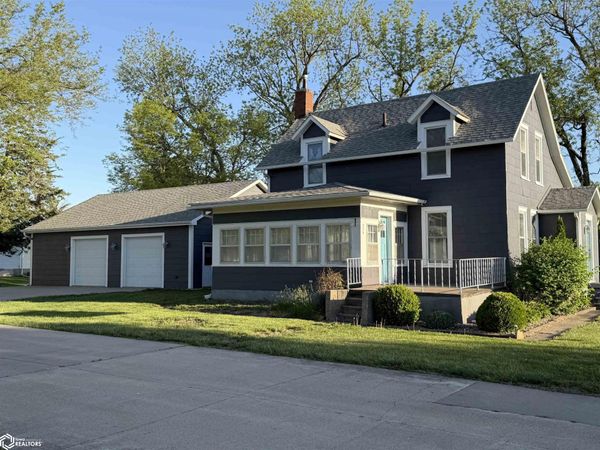 206 N High Street, Montezuma, IA 50171