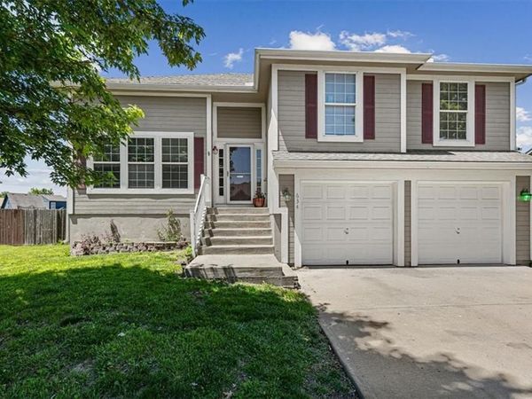 634 S Walnut Street, Gardner, KS 66030
