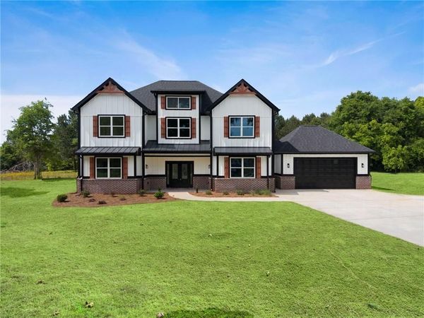 54 Higgins , Locust Grove, GA 30248