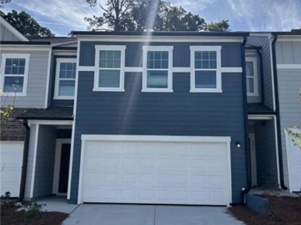 3033 Osier Circle, Douglasville, GA 30135