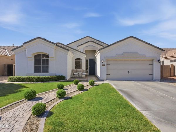 9339 W PONTIAC Drive, Peoria, AZ 85382