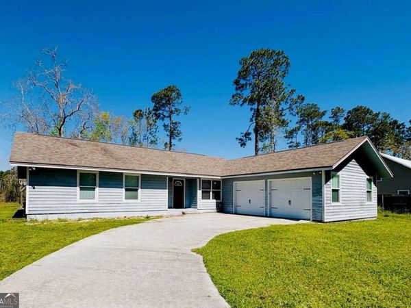 197 Cardinal Road, Woodbine, GA 31569