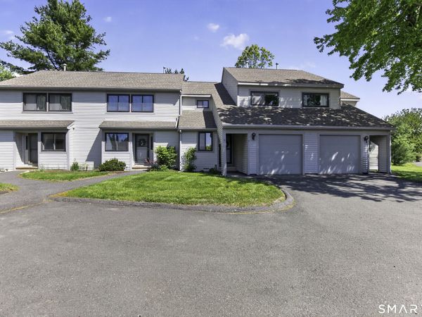 3 Greenview, Unit 3, Rocky Hill, CT 06067