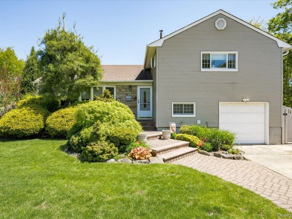 761 Cynthia Drive , East Meadow, NY 11554