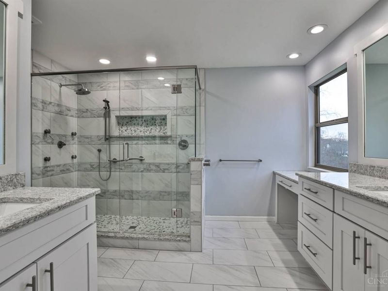1118 Glen Echo Lane, Miami Twp, OH 45150 Photo 14
