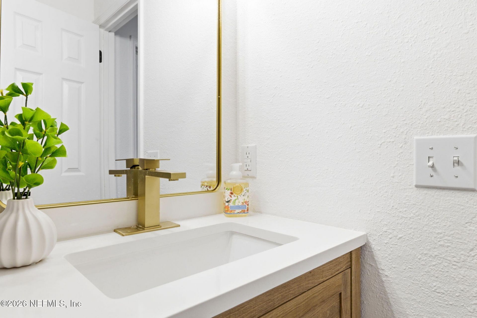 2513 Waters Edge Drive, Neptune Beach, FL 32266 Photo