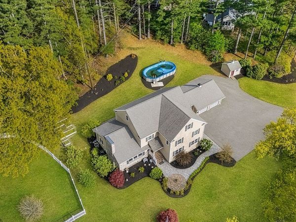 29 Pilgrim Way, Walpole, MA 02032