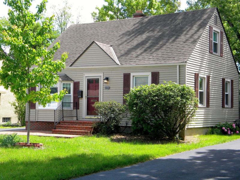 1727 Huy Road , Columbus, OH 43224 Photo 2