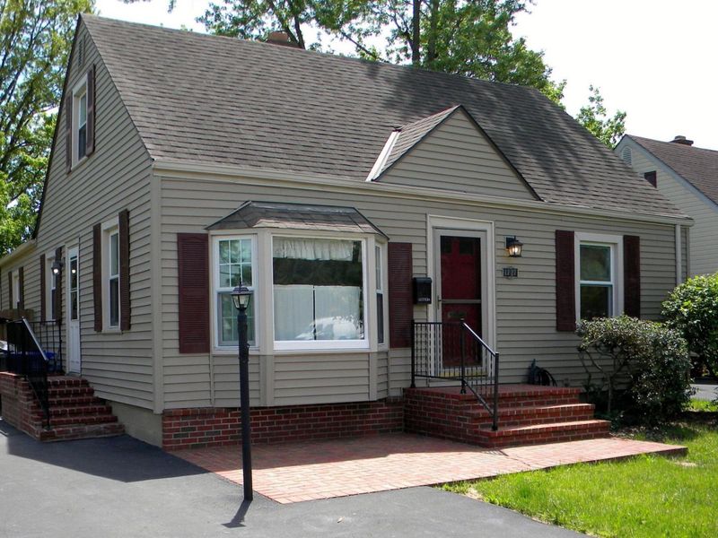 1727 Huy Road , Columbus, OH 43224 Photo 3