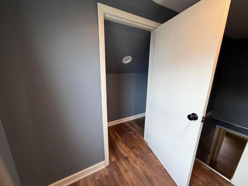 1727 Huy Road , Columbus, OH 43224 Photo 8