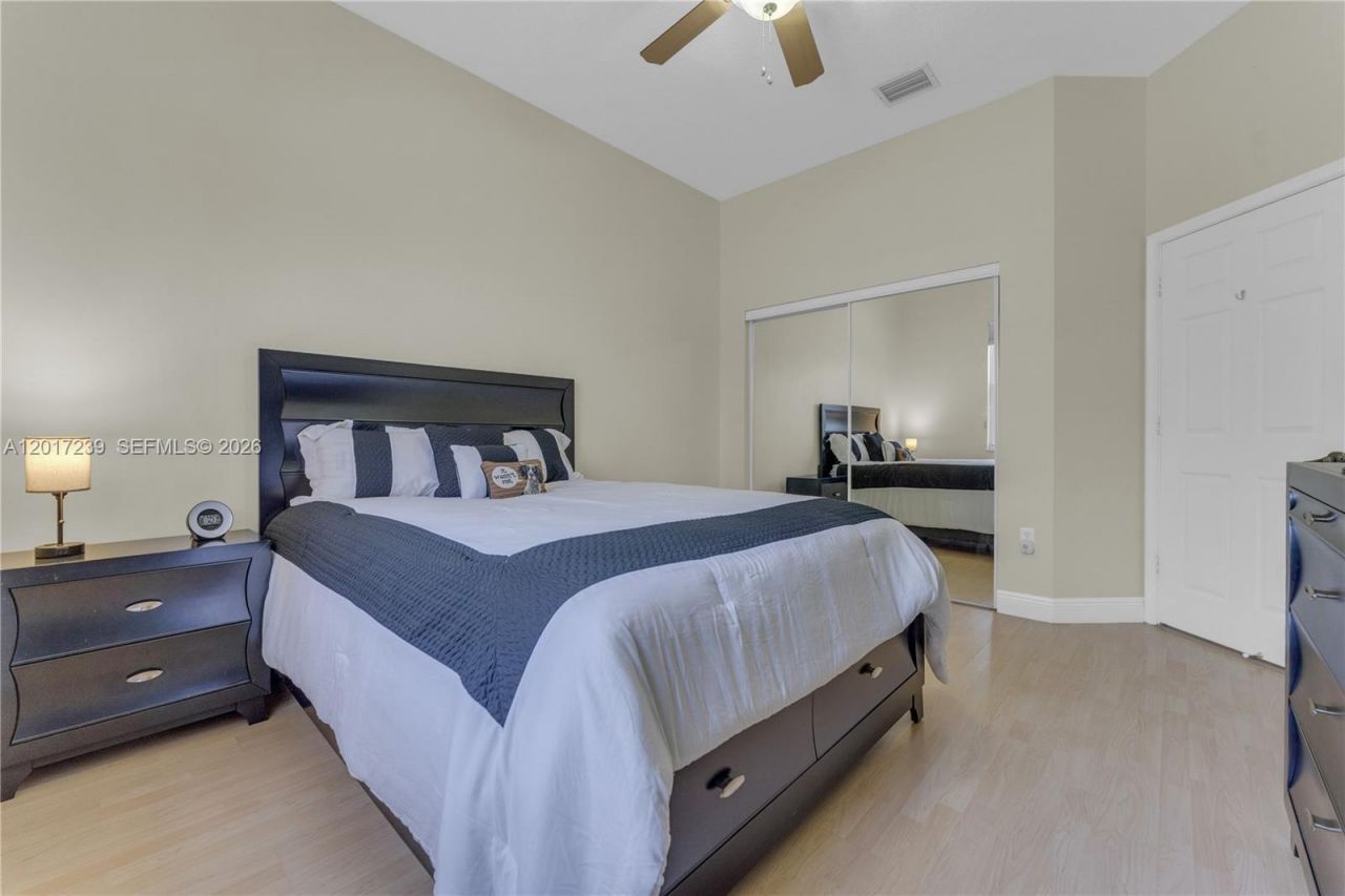 3973 SW 140th Ave , Davie, FL 33330 Photo