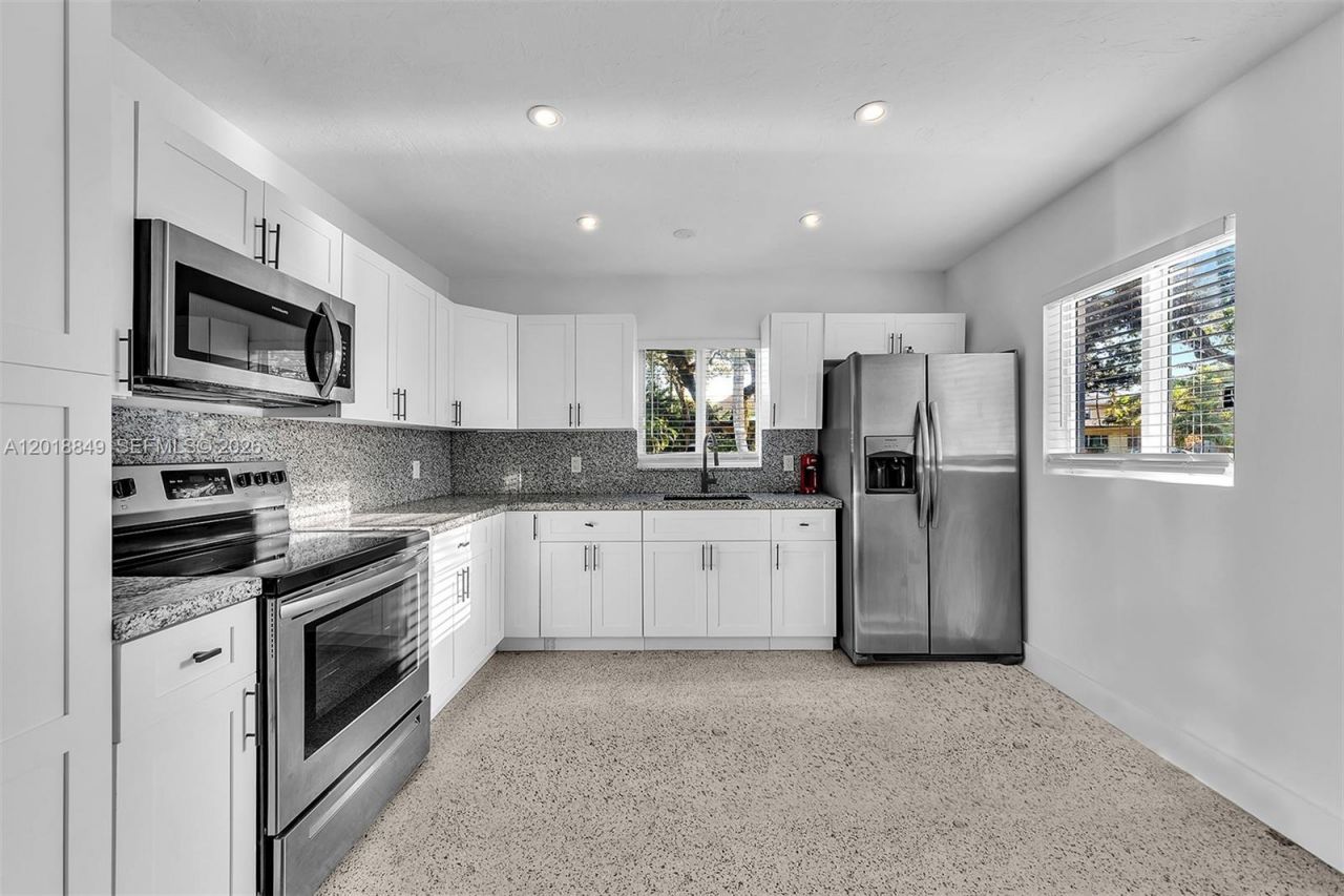 1550 SW 23rd Ct, Unit A, Fort Lauderdale, FL 33315 Photo