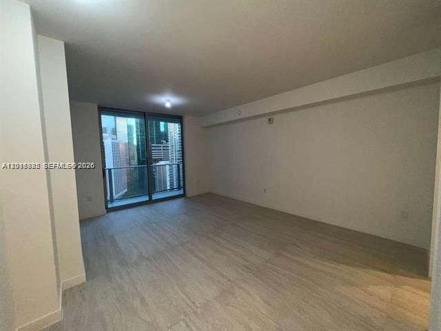 77 SE 5th St, Unit 2004, Miami, FL 33131 Photo