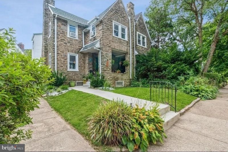 312 Glen Echo Road, Philadelphia, PA 19119 Main Photo