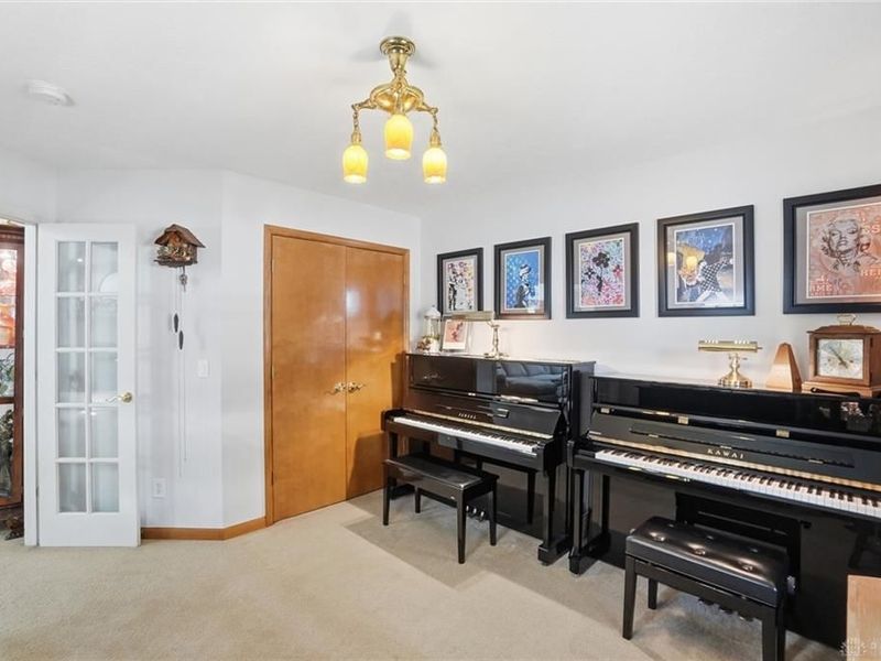 1715 Rockleigh Road, Washington Township, OH 45458 Photo 24