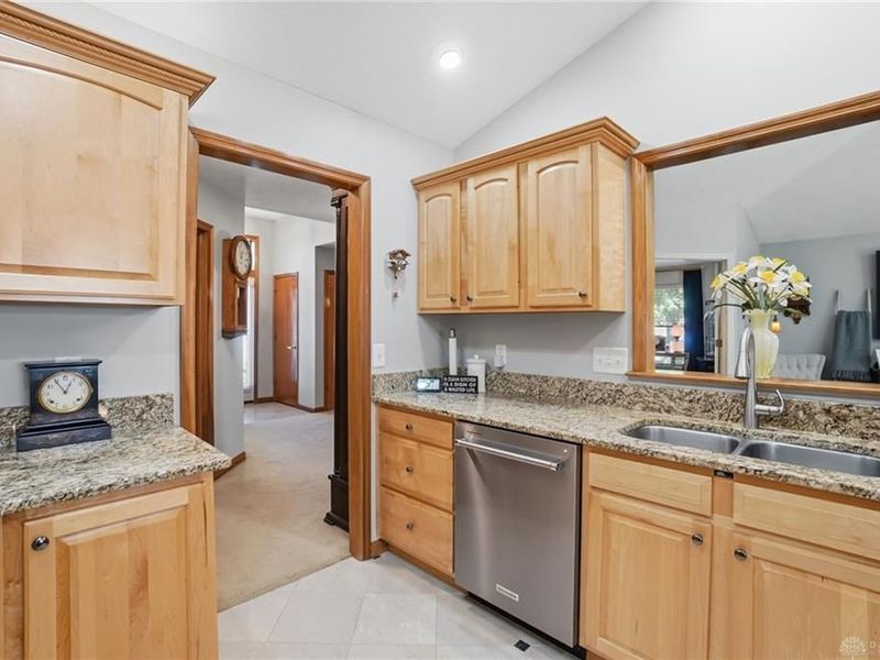 1715 Rockleigh Road, Washington Township, OH 45458 Photo 40