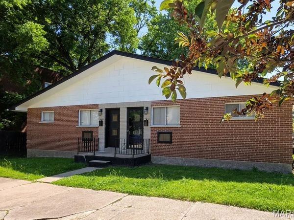 2121 Withnell Avenue , St Louis, MO 63118