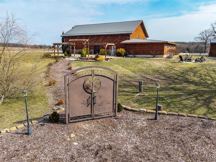 Property Image 11