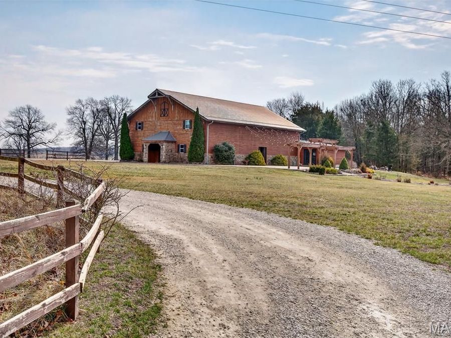 Property Image 28