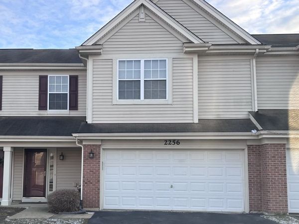 2256 PEMBRIDGE Drive , Lake In The Hills, IL 60156