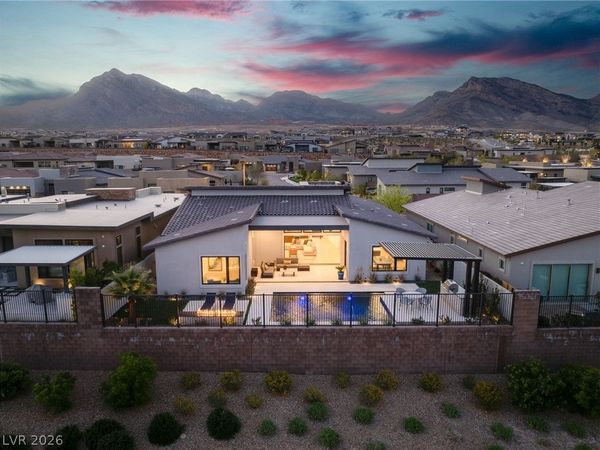 508 Vista Sunset Avenue , Las Vegas, NV 89138
