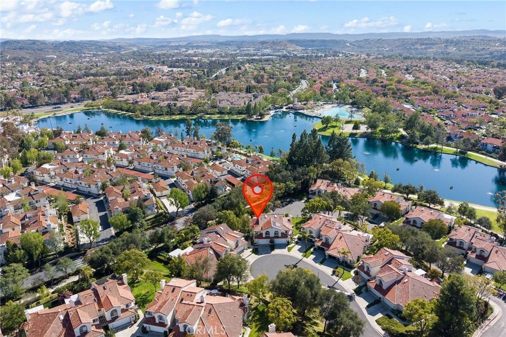 15 Calle Francesca, Rancho Santa Margarita, CA 92688 Main Photo