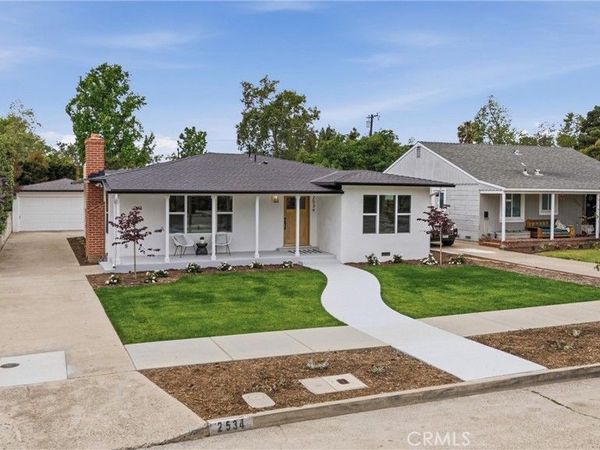 2534 Santiago Street, Santa Ana, CA 92706
