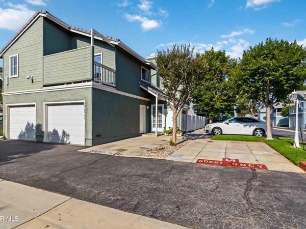 1962 Rory Lane, Unit 1, Simi Valley, CA 93063