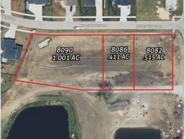 8086 NW 100th Street, Johnston, IA 50131