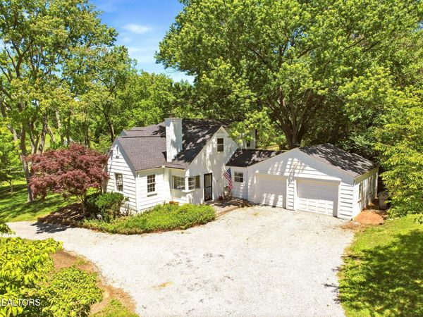 5220 Haynes Sterchi Rd, Knoxville, TN 37912