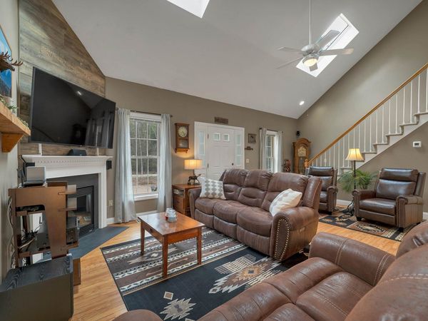 200 Webster Road, Unit 17B, Conway, NH 03813