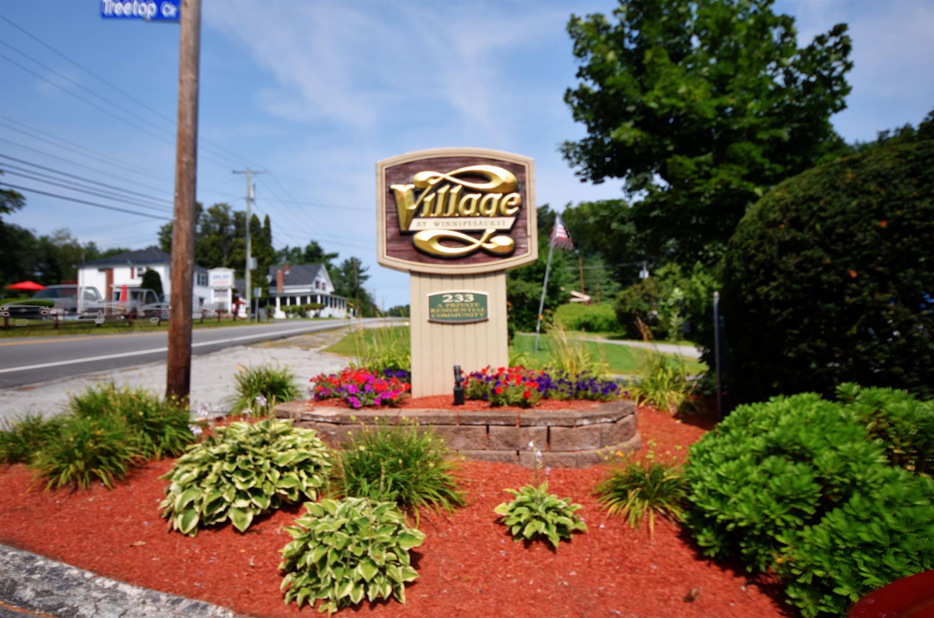 41 Treetop Circle, Unit 313, Laconia, NH 03246 Main Photo